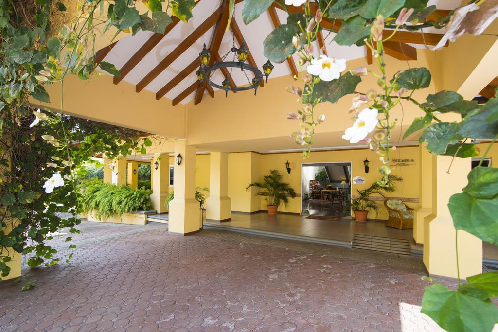 Apartotel & Suites Villas Del Rio San Jose  Exterior foto